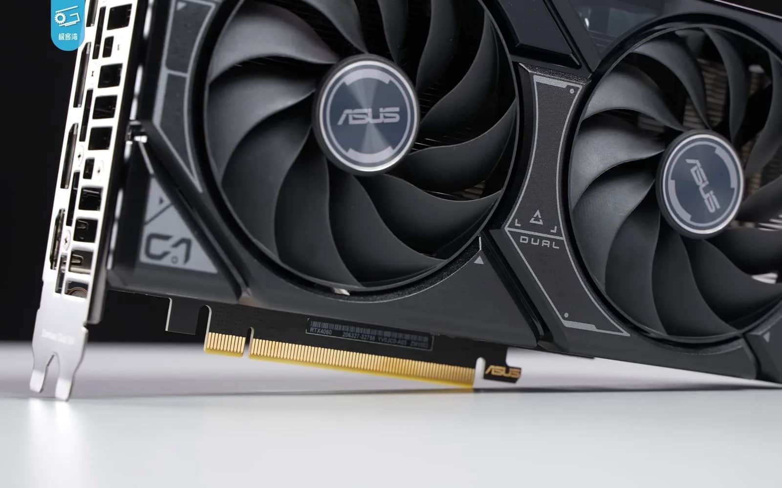Intel, yeni nesil ekran kartları için tarih verdi kapak görseli